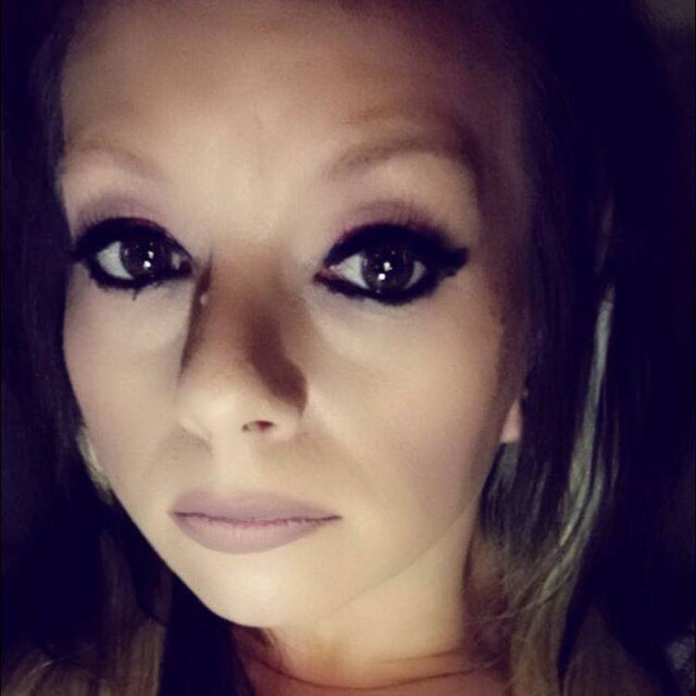 Meet your Posher, Rebecca